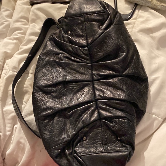 DANIER NWOT leather satchel with designs - Picture 11 of 14